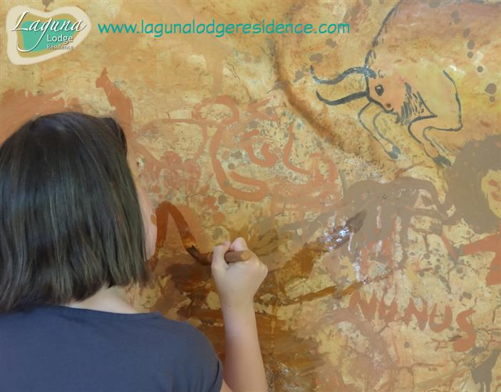 Kunst Paléosite dichtbij Laguna Lodge Residence aan de Atlantische kust van Frankrijk