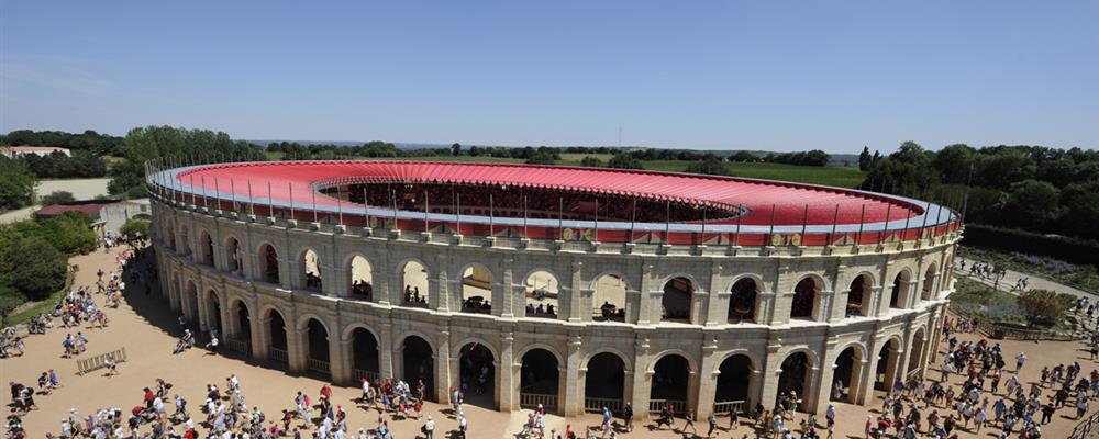Arena Puy du Fou in de Vendee-regio in de buurt van Laguna Lodge Résidence aan de Atlantische kust van Frankrijk