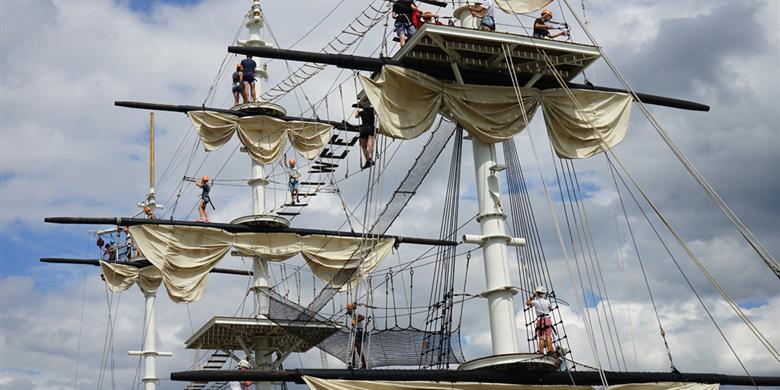 Accro Mats Arsenal des Mers in Rochefort dichtbijLaguna Lodge Résidence aan de Atlantische kust van Frankrijk
